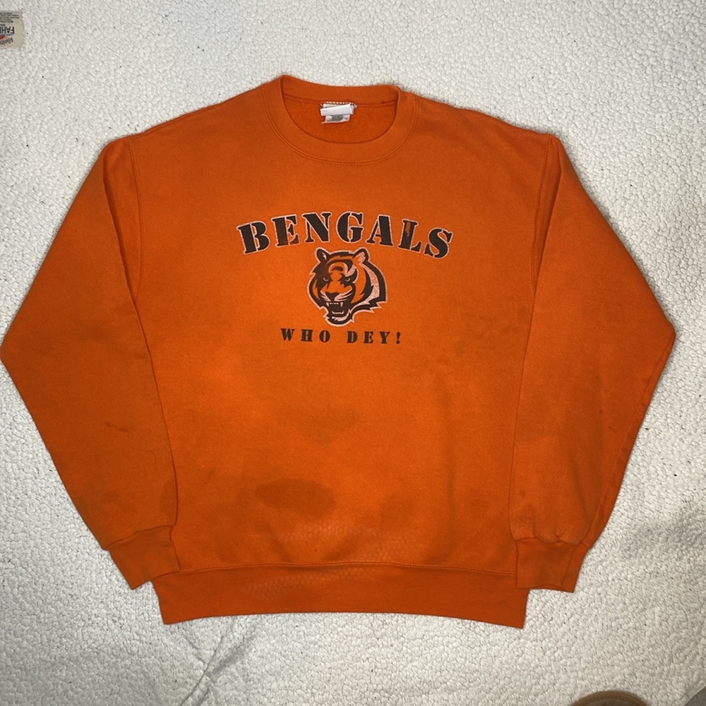 Retro Cincinnati Bangles Who Dey! Sweatshirt: Size Medium